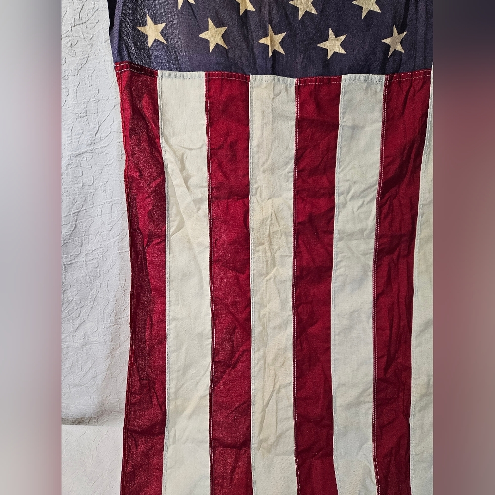 Patriotic American Flag Tapestry - Picture 7 of 12